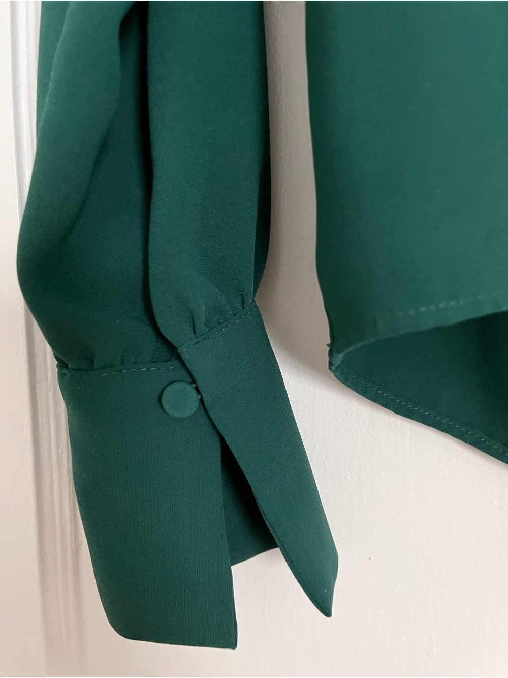 H&M Emerald Green V-Neck Long Sleeve Blouse - Picture 2 of 5